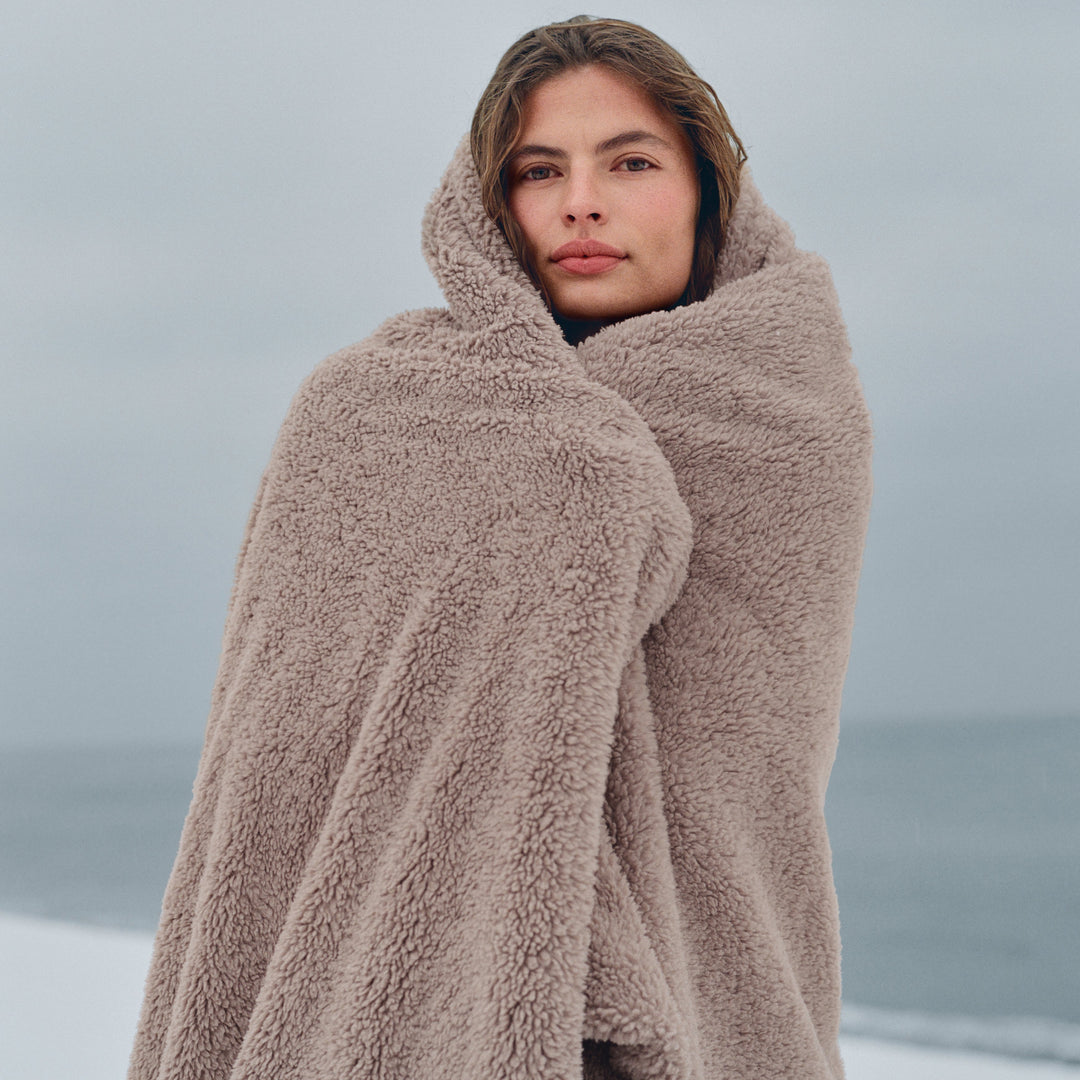 Hommey Faux Fur Throw Blanket - Warm Grey