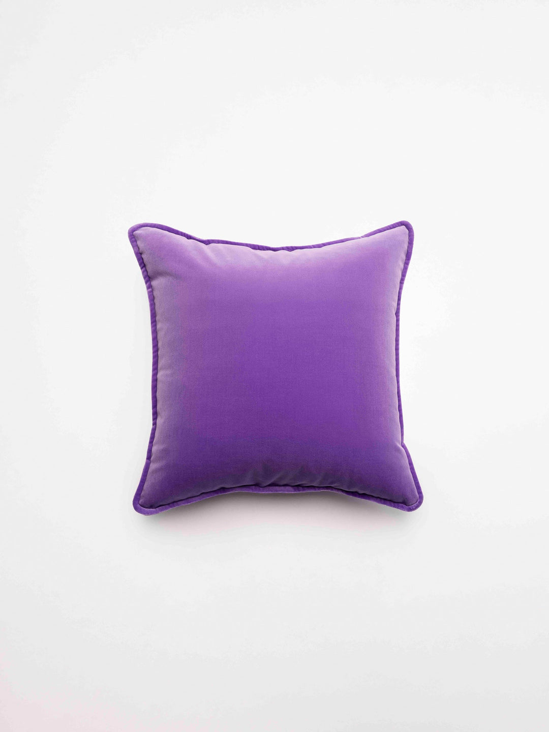Hommey Velvet Cushion - Grape