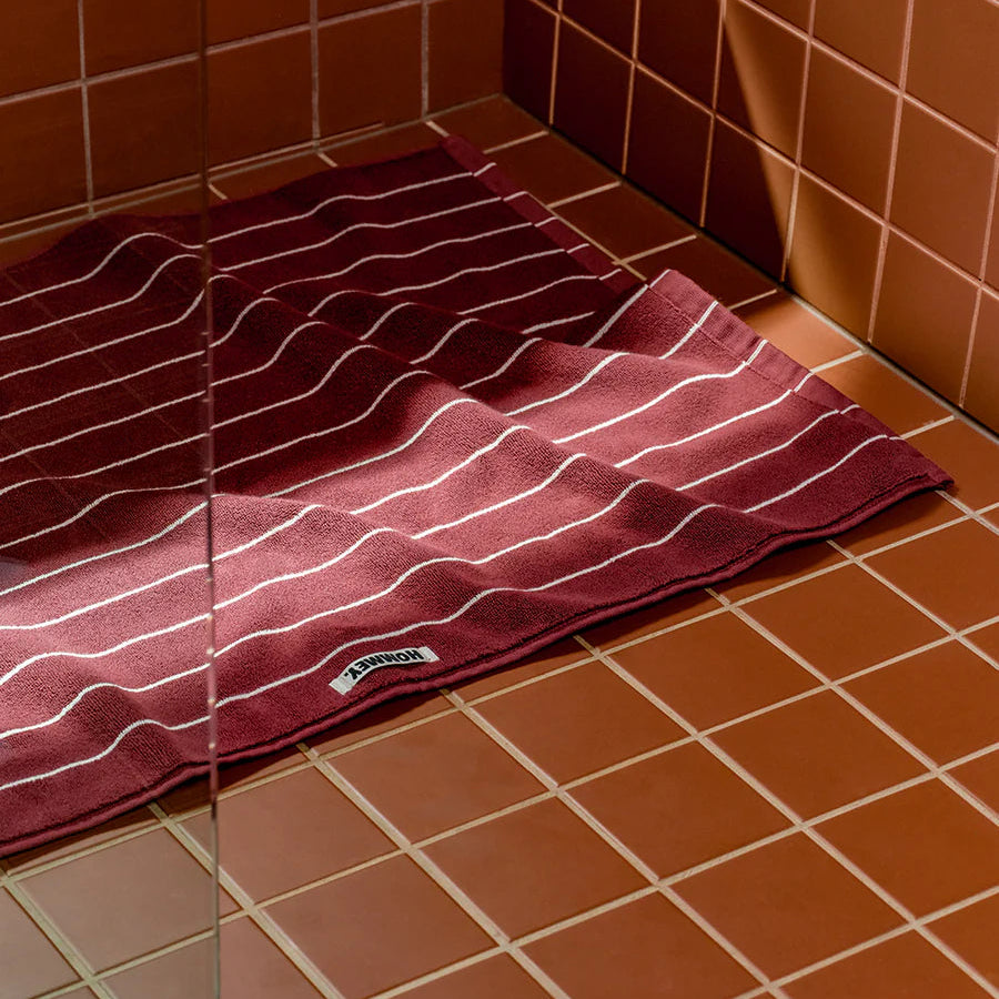 Hommey Bath Mat - Merlot