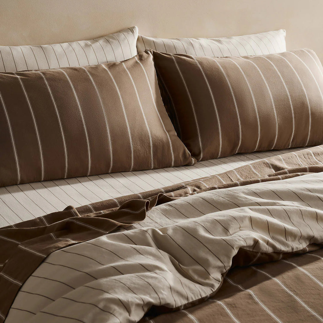 Hommey Quilt Cover - Caramel / Cream