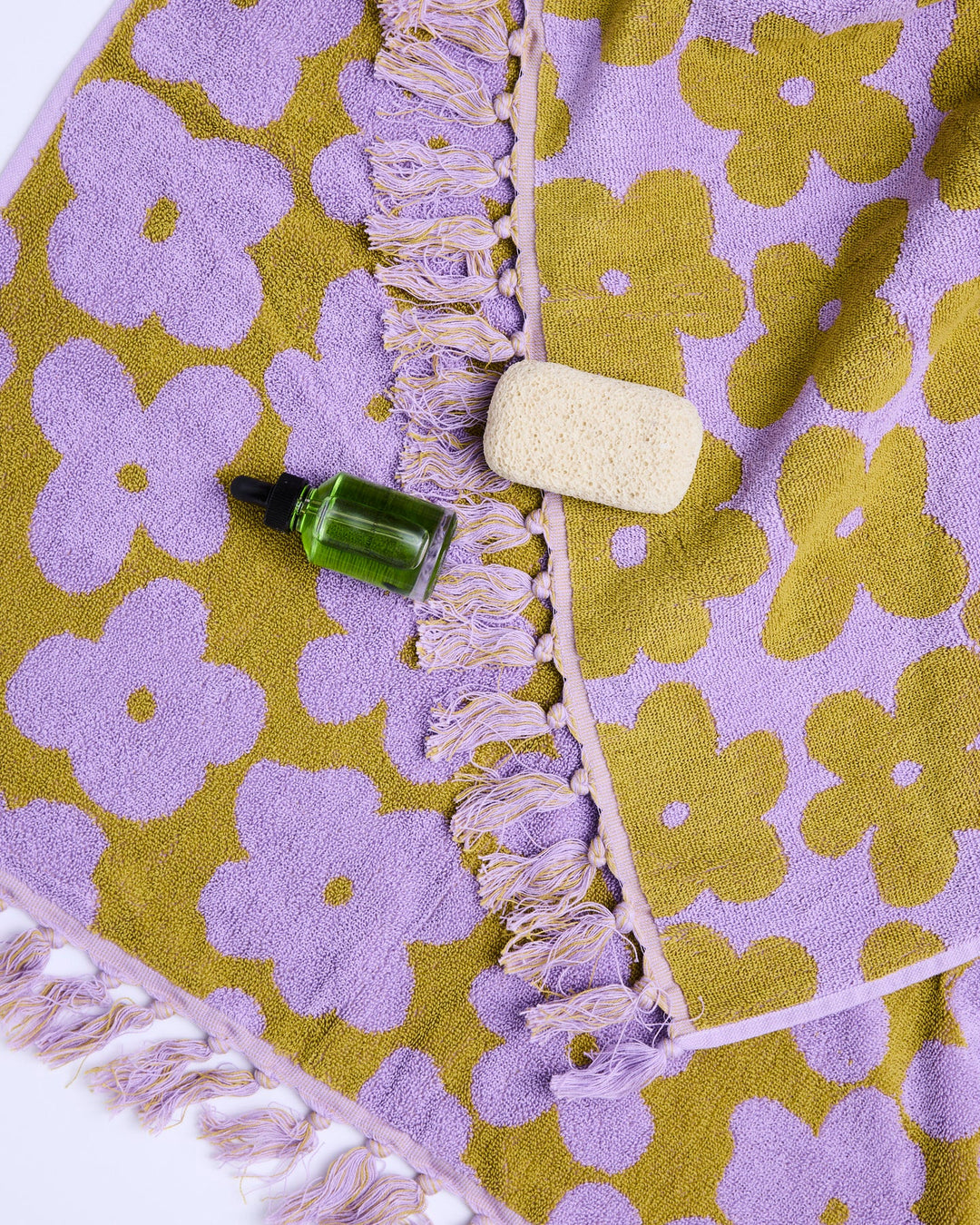 Kip & Co Big Flower Terry Bath Sheet