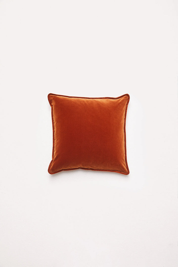 Hommey Velvet Cushion - Toffee