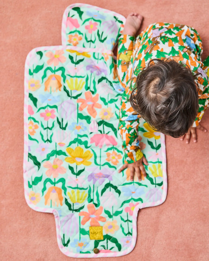Kip & Co Popping Flowers Green Baby Change Mat