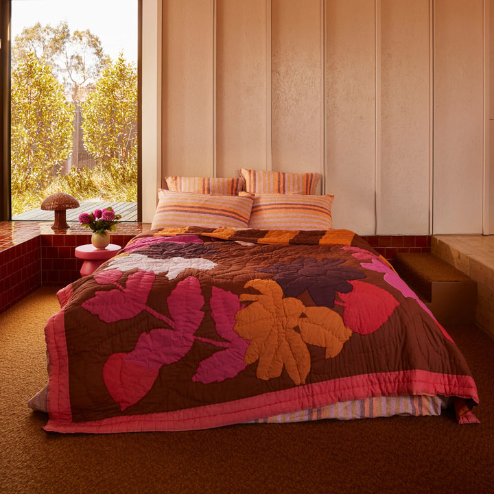Bonnie & Neil Floral Appliqué Pink Bedspread