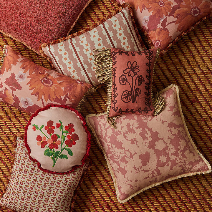 Bonnie & Neil Mini Viola Round Cushion