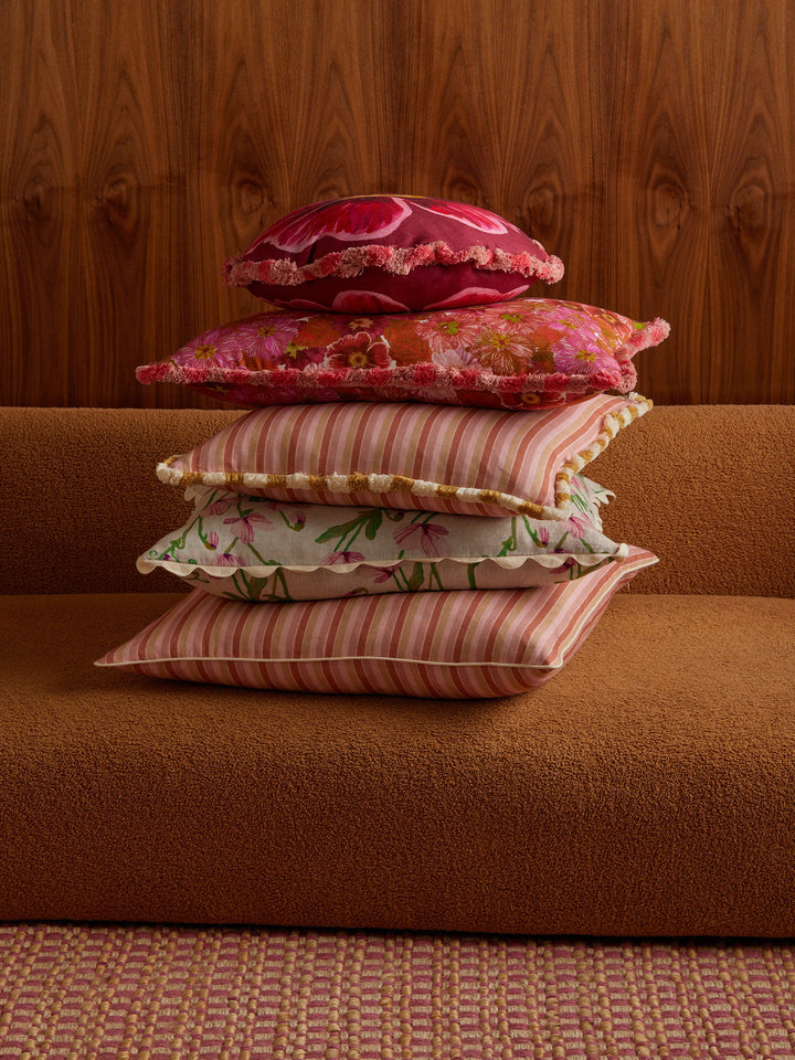 Bonnie & Neil Floriana Pink Round Cushion