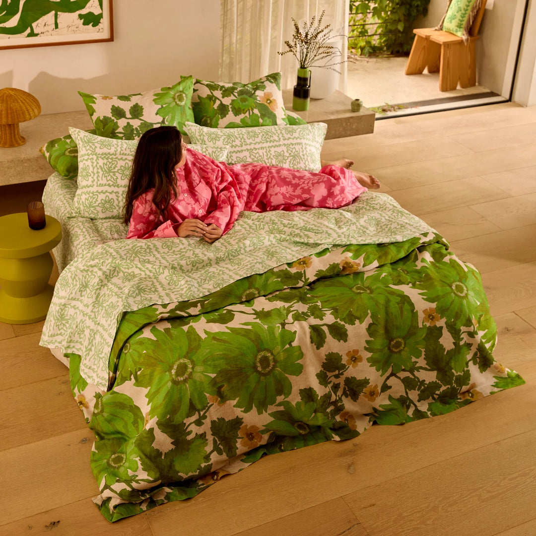 Bonnie & Neil Marigold Leaf Linen Quilt Cover