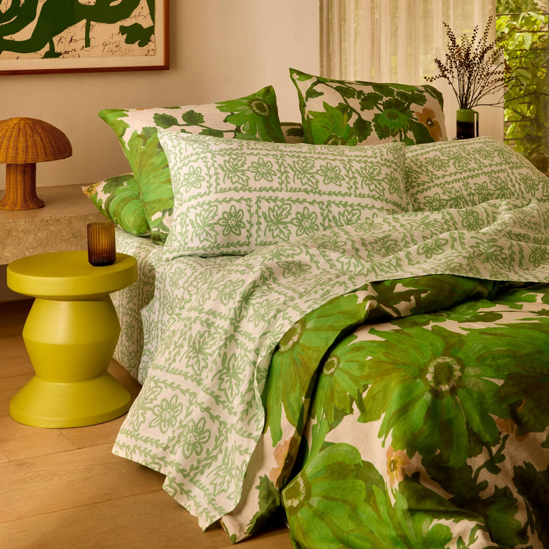 Bonnie & Neil Marigold Leaf Linen Quilt Cover