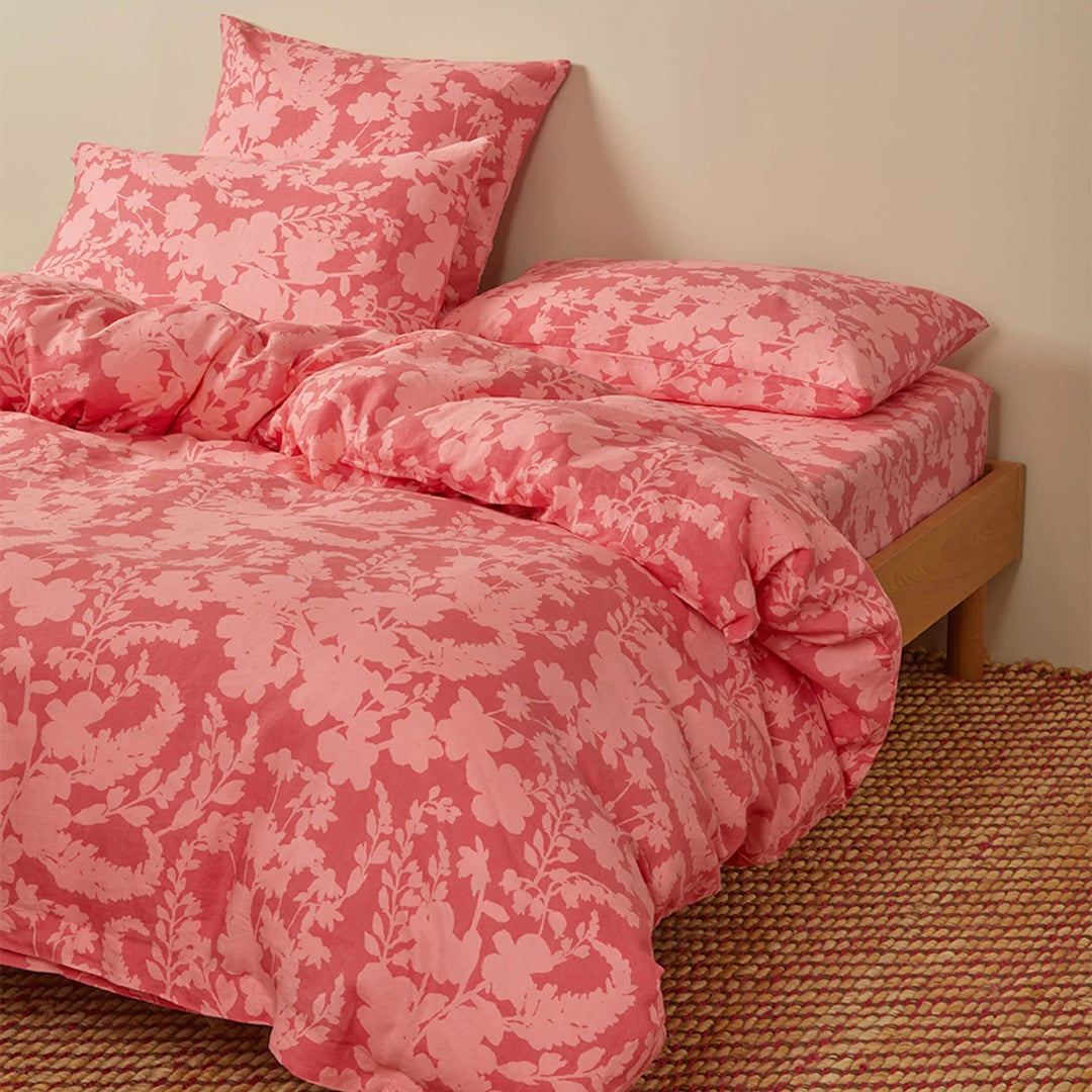 Bonnie & Neil Petal Pink Linen European Pillowcases