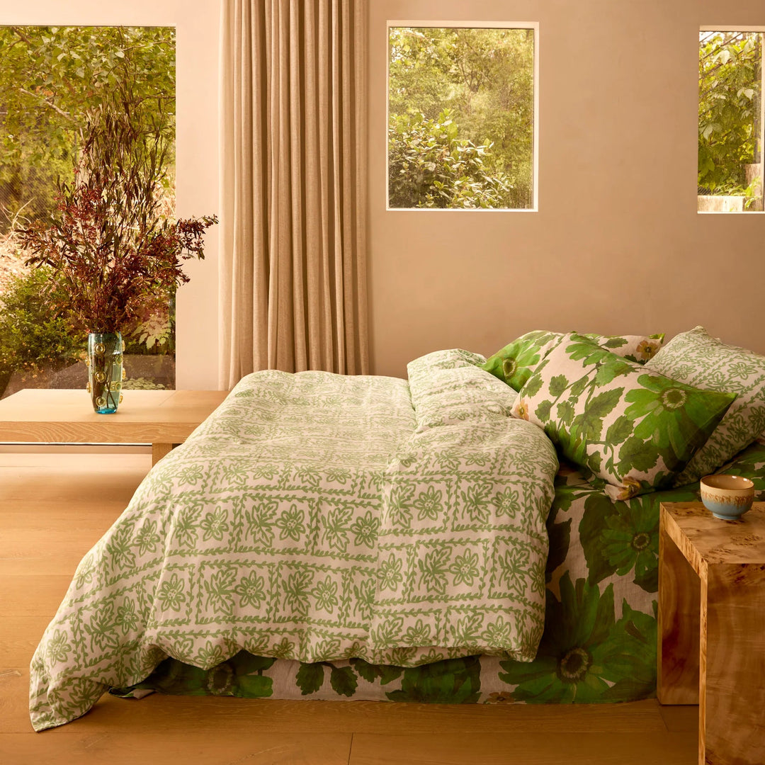 Bonnie & Neil Daisy Sage Linen Quilt Cover