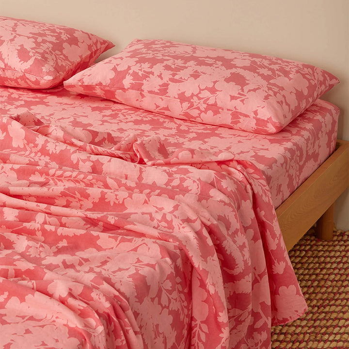Bonnie & Neil Petal Pink Linen Fitted Sheet
