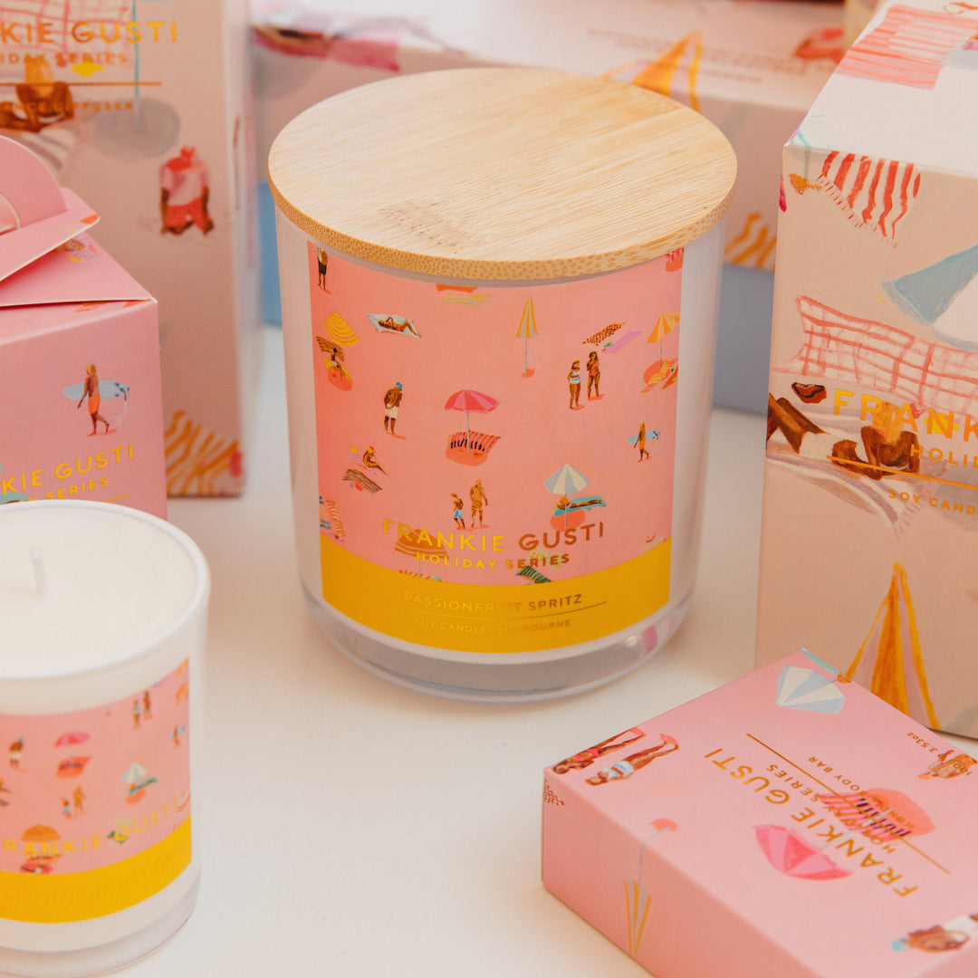 Frankie Gusti Holiday Series Ornament Candle - Passionfruit Spritz