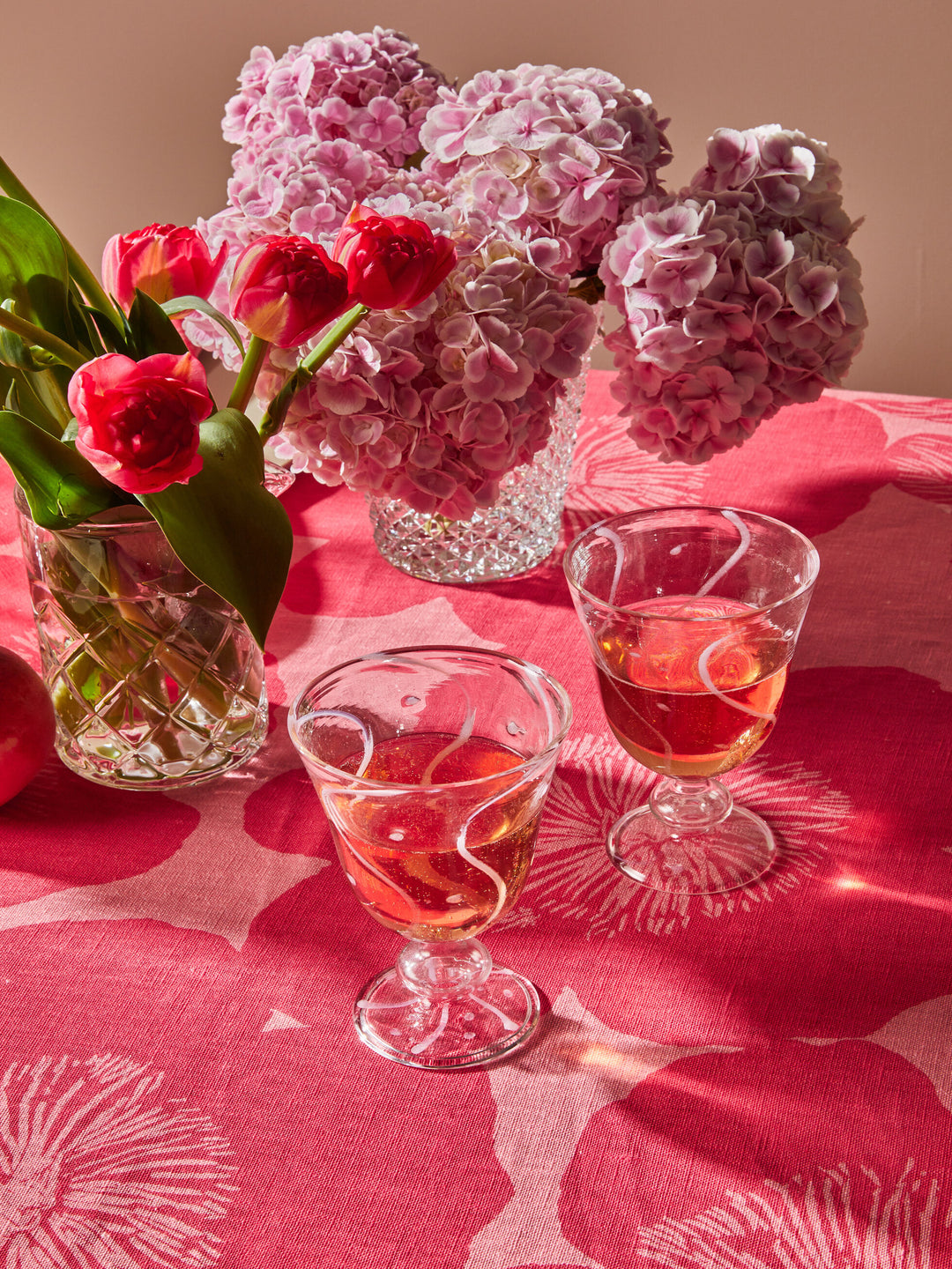 Bonnie & Neil Waves Pink Goblets