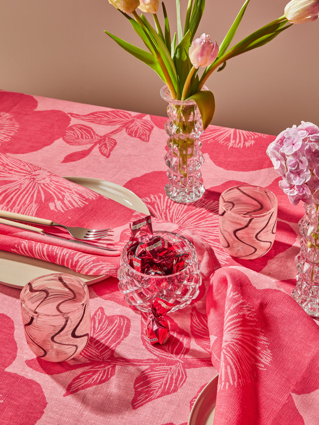Bonnie & Neil Swirl Pink Tumblers