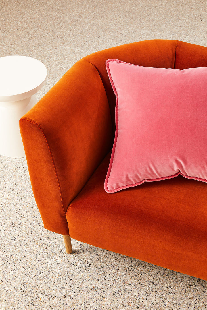 Hommey Velvet Cushion - Bubblegum