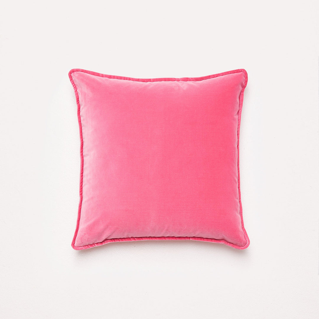 Hommey Velvet Cushion - Bubblegum