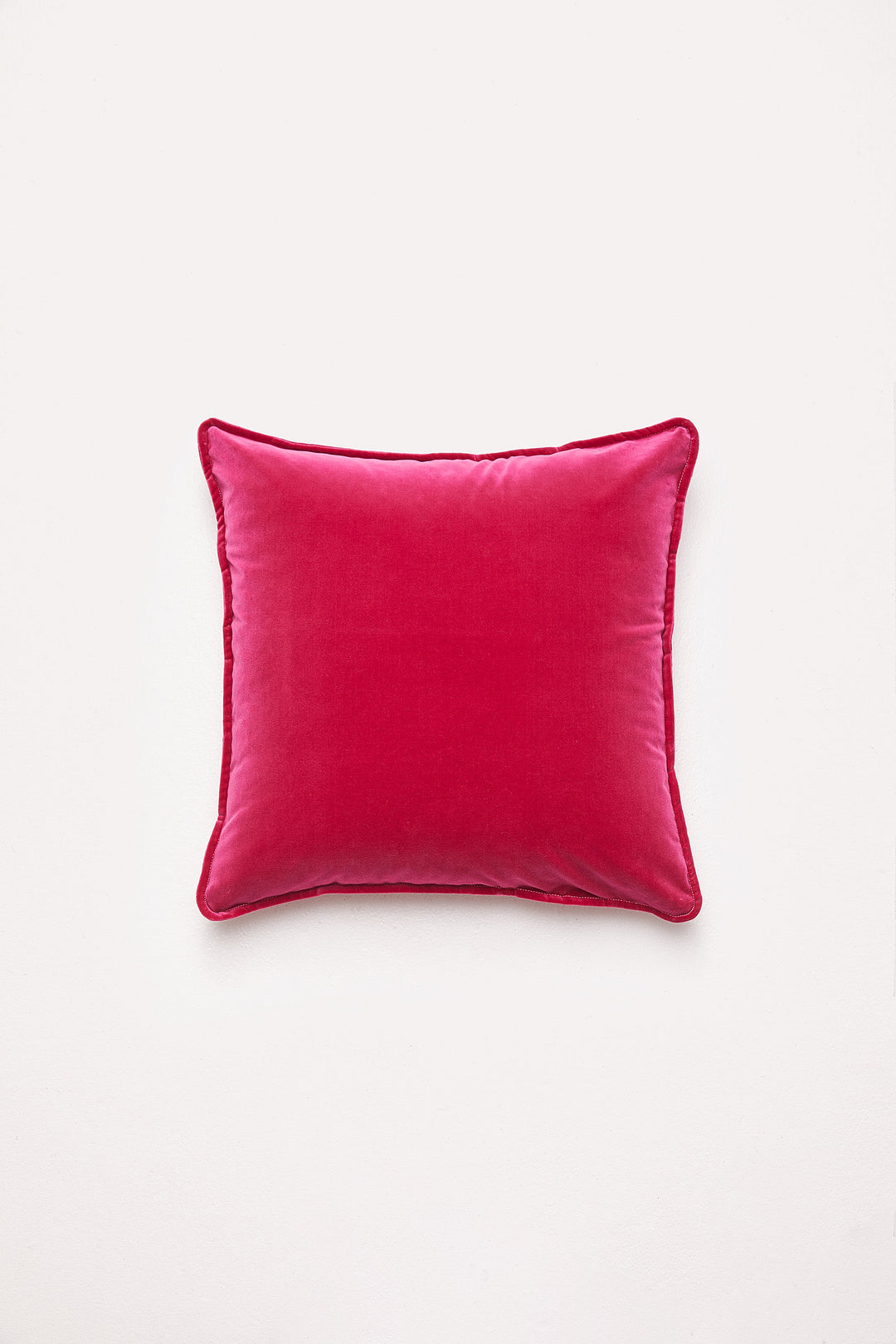 Hommey Velvet Cushion - Sass