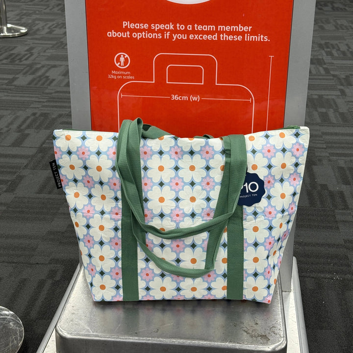 Project Ten Medium Zip Tote - Daisy