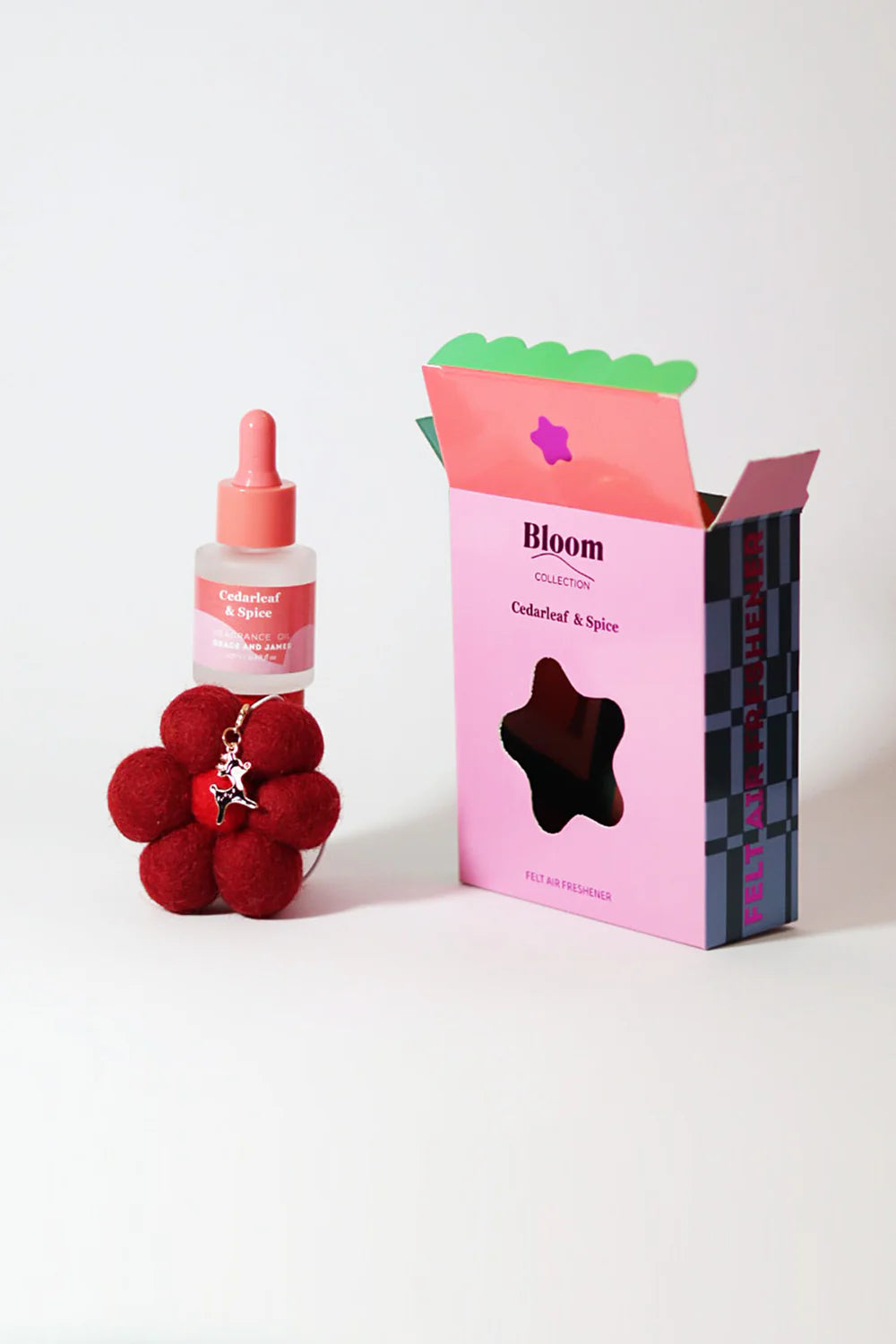 Grace and James Bloom Christmas Collection - Cedarleaf & Spice Air Freshener