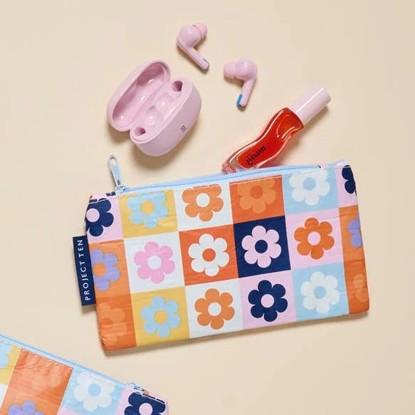 Project Ten Tiny Pouch - Square Garden