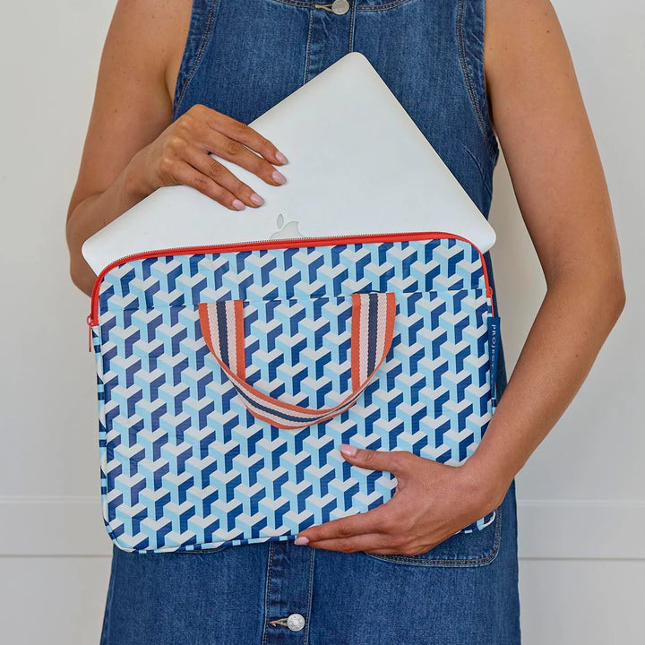 Project Ten Laptop Case – Maze