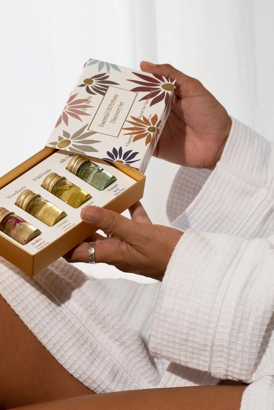 Stray Willow Perfume Discovery Set