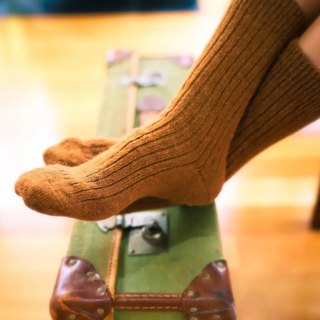 Humphrey Law Alpaca Health Socks - Nutmeg