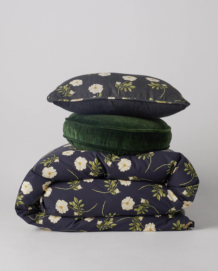 Kip & Co Kombu Green Velvet Pea Cushion