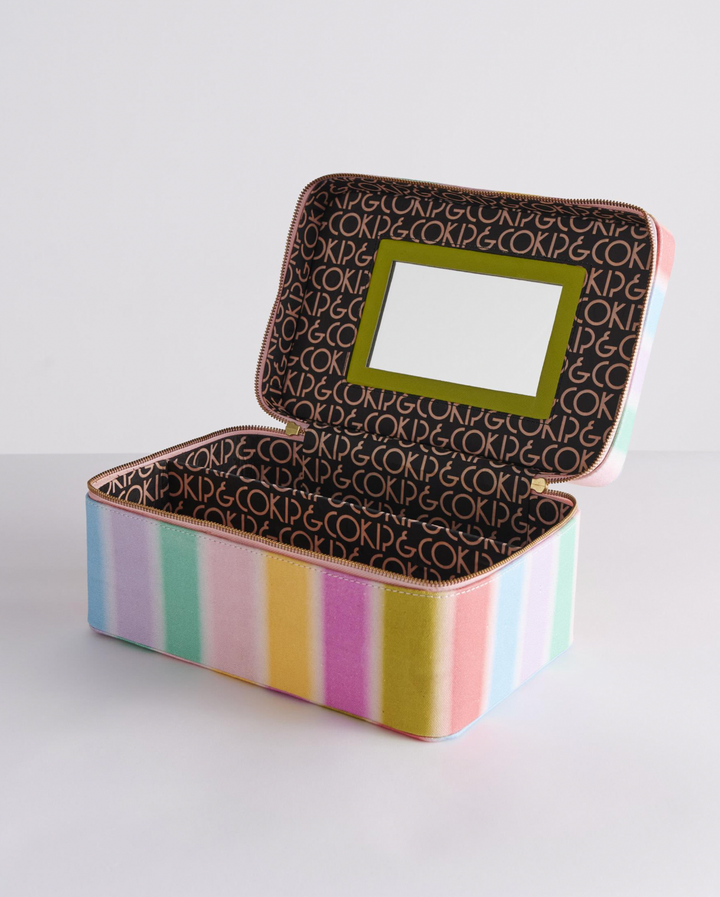 Kip & Co Colour Chameleon Toiletry Case