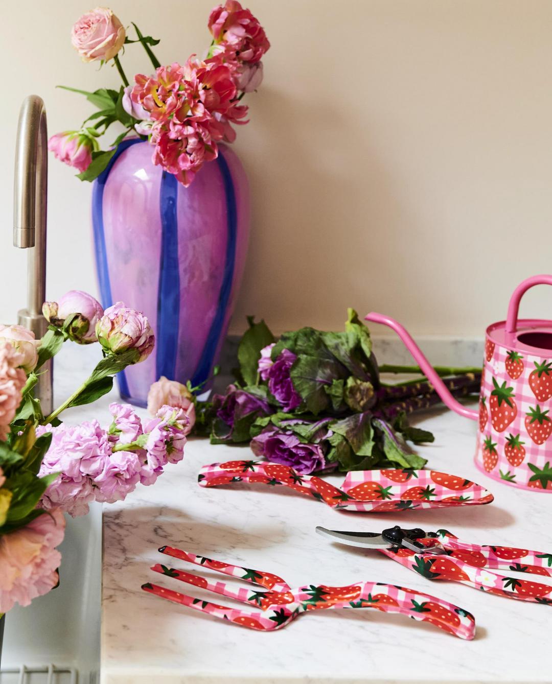 Kip & Co Strawberry Jam Garden Tools and Gloves Set
