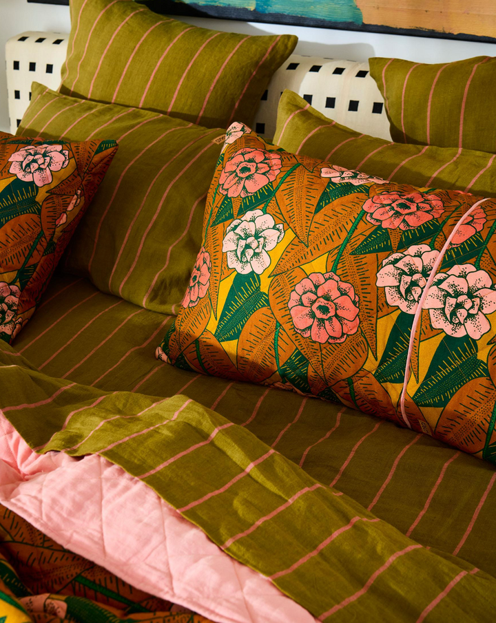 Kip & Co Tapenade Delight Linen Fitted Sheet