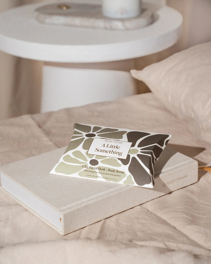 Stray Willow Pocket Duo 'A little Something' Wild Fields
