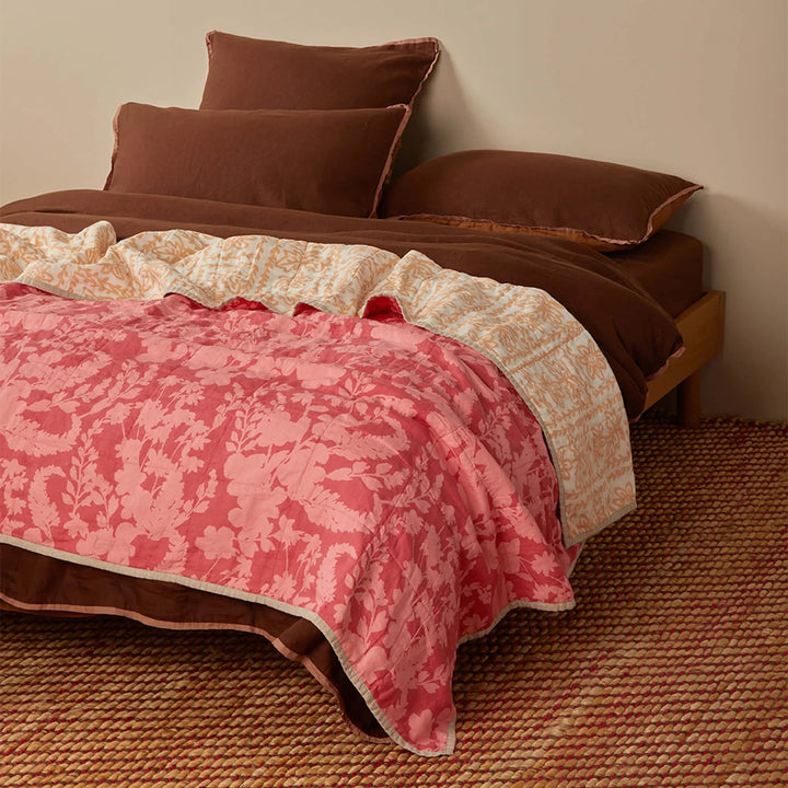 Bonnie & Neil Petal Pink & Daisy Buff Linen Quilted Throw