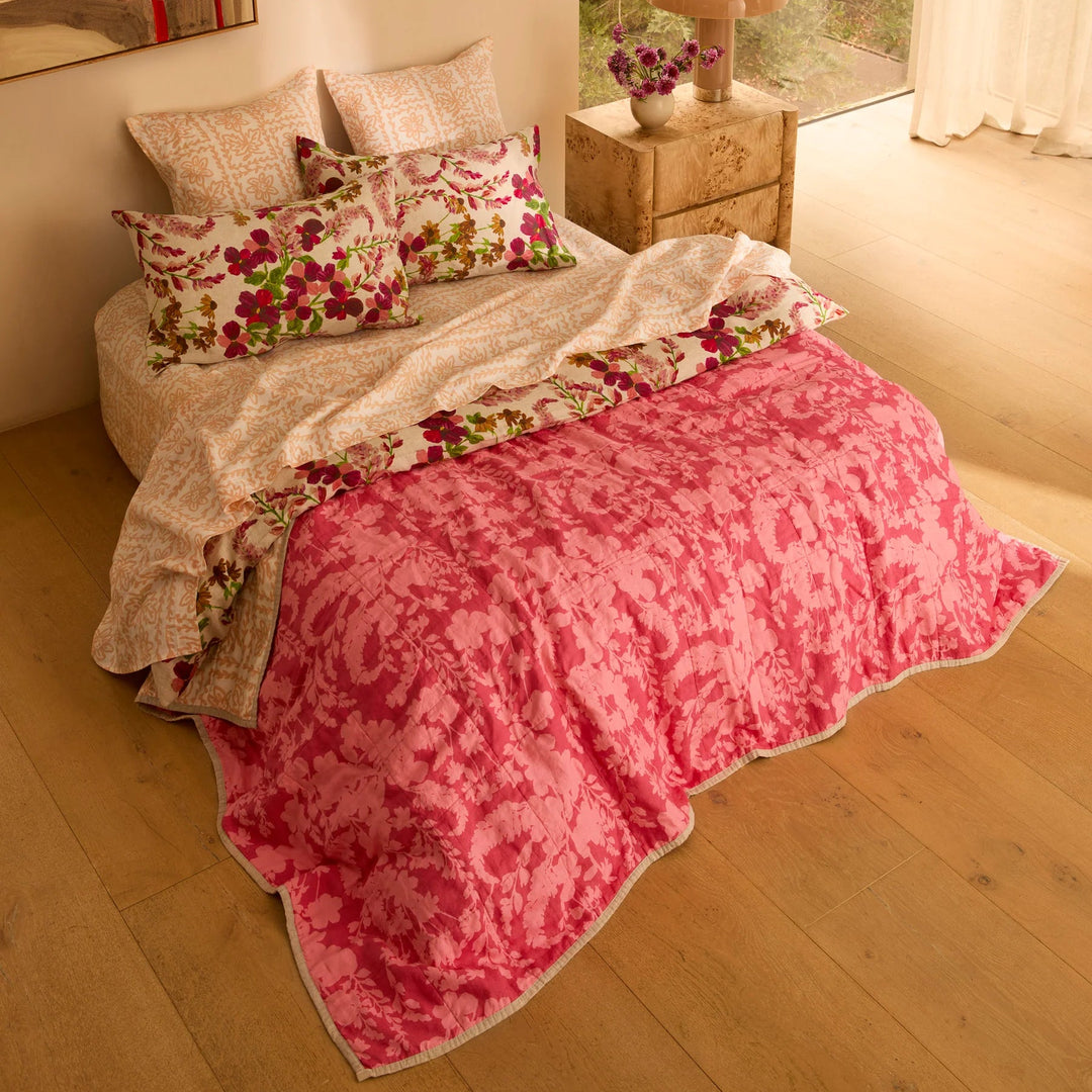 Bonnie & Neil Petal Pink & Daisy Buff Linen Quilted Throw