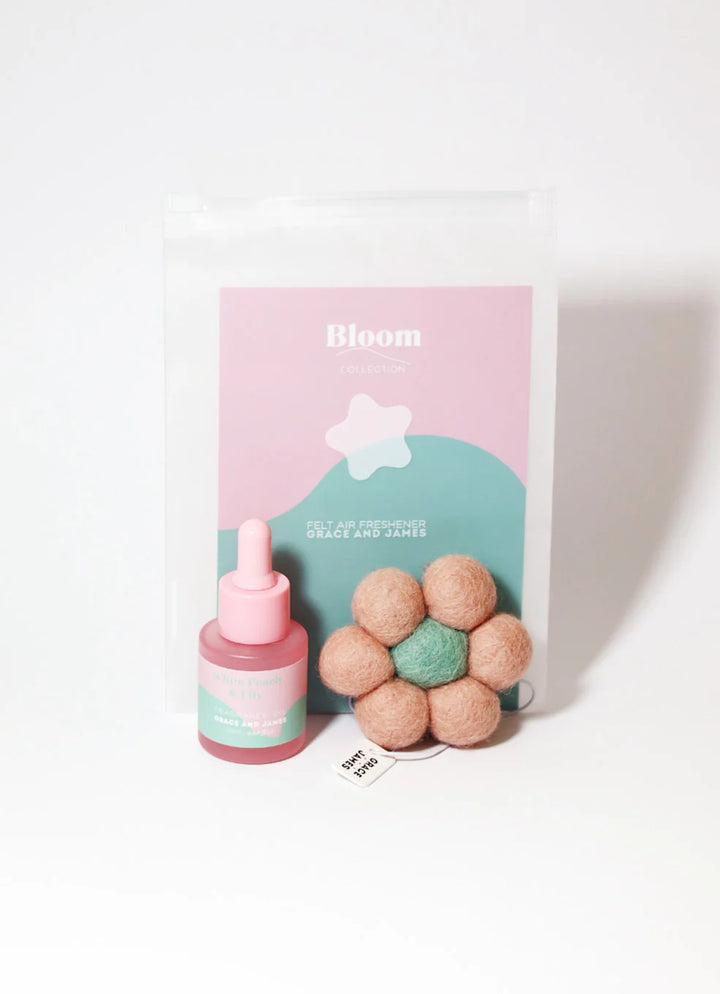 Grace and James White Peach & Lily Felt Air Freshener