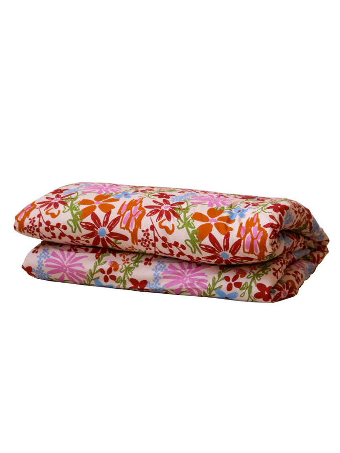 Mosey Me Winter Garden Quilt Cover