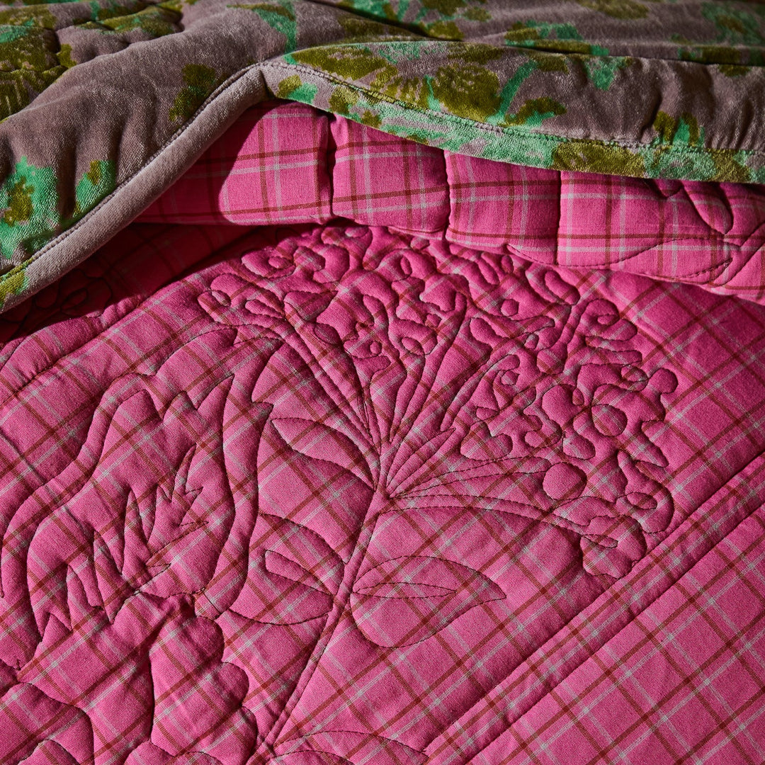 Sage x Clare Valeria Scalloped Quilted Bedcover