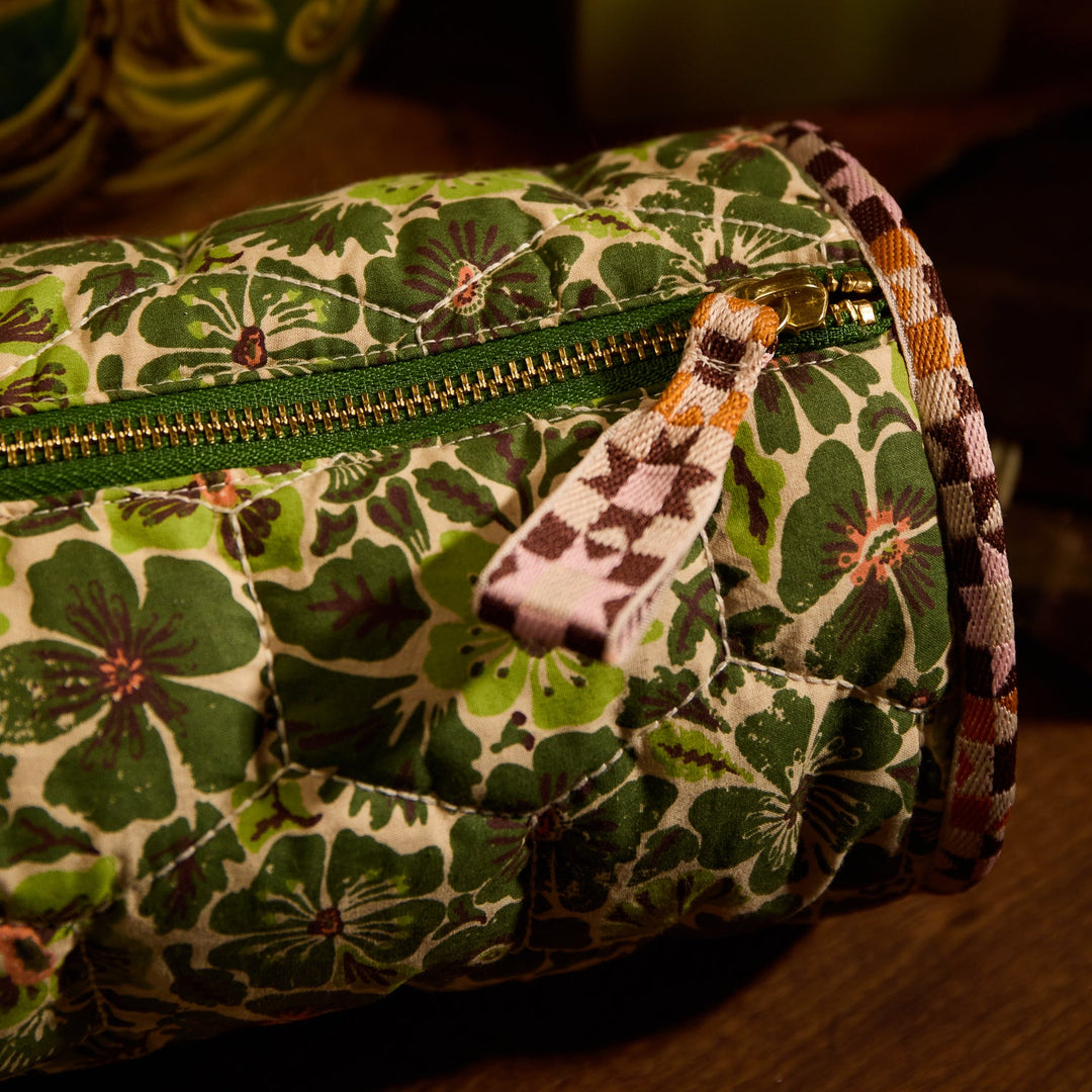 Sage x Clare Magnolia Makeup Bag - Cactus Green