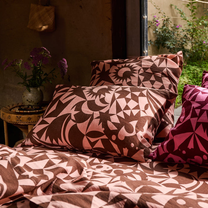 Sage x Clare Nora Linen Pillowcase Set - Carnelian