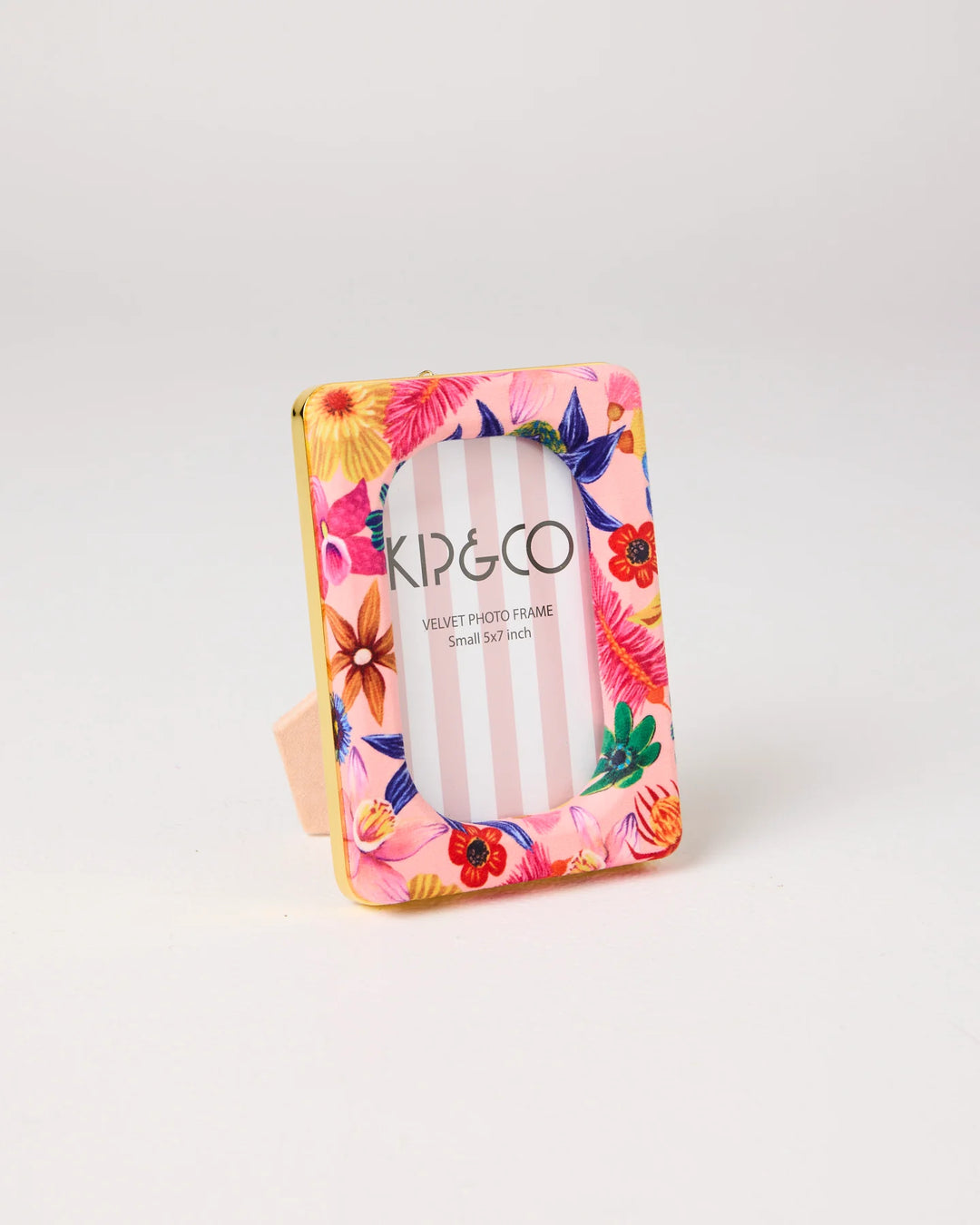 Kip & Co Wild Flowers In Bloom Oval Velvet Photo Frame