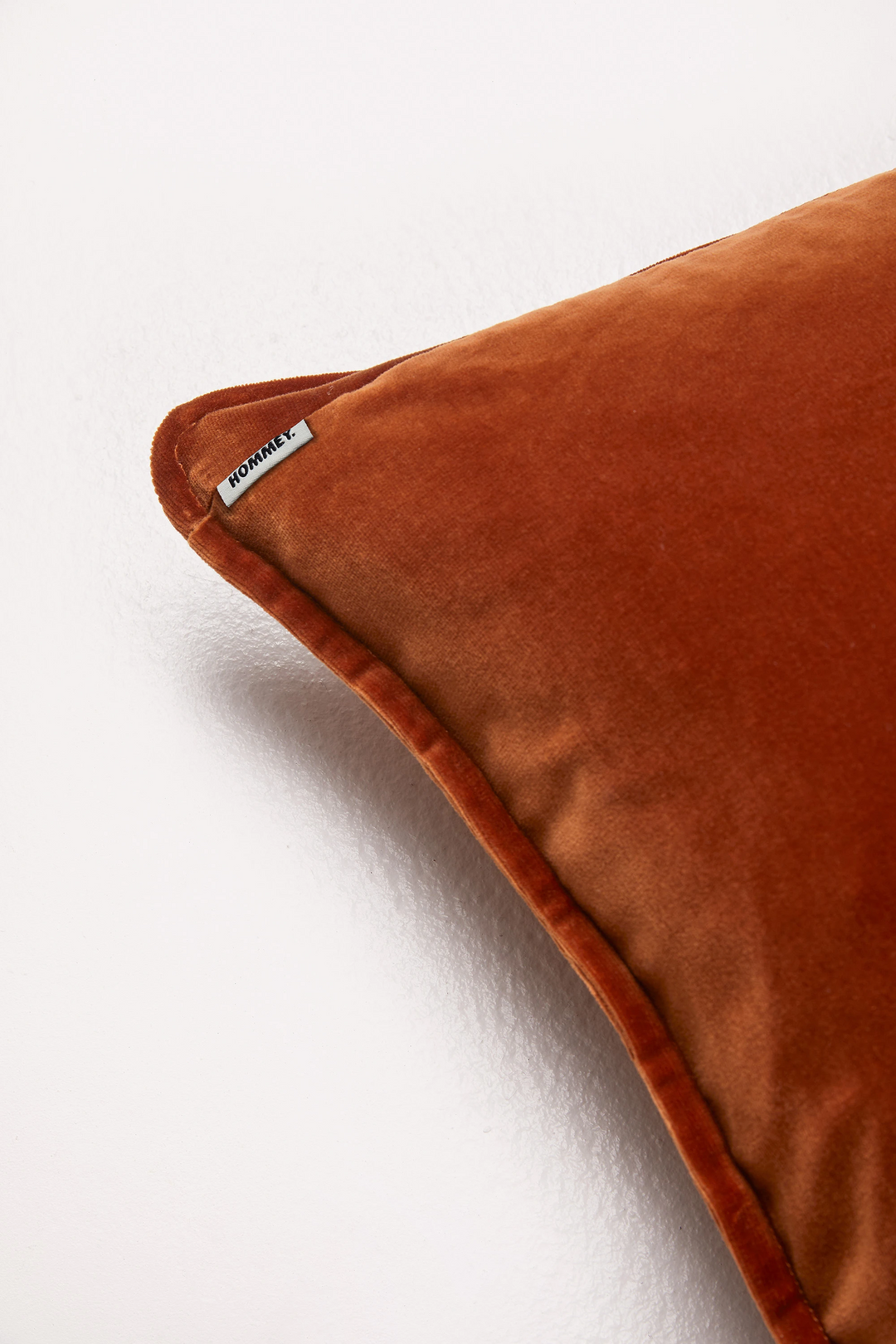 Hommey Velvet Cushion - Toffee