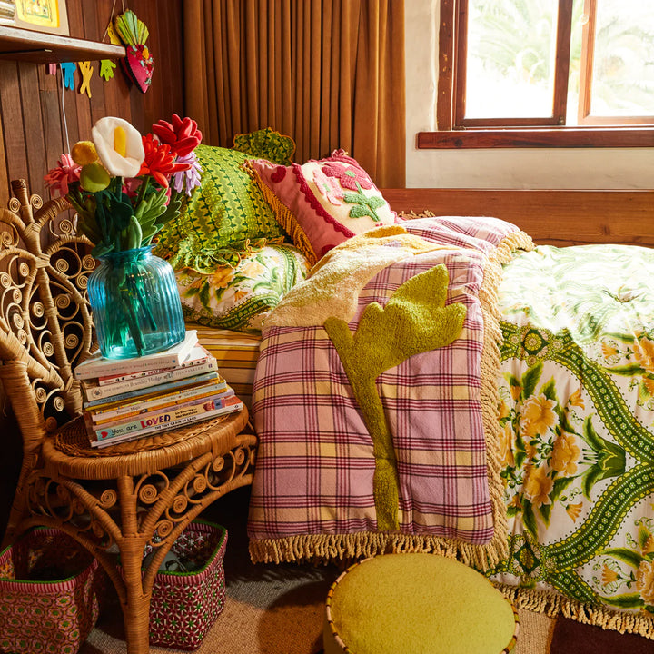 Sage x Clare sla Tufted Bedcover