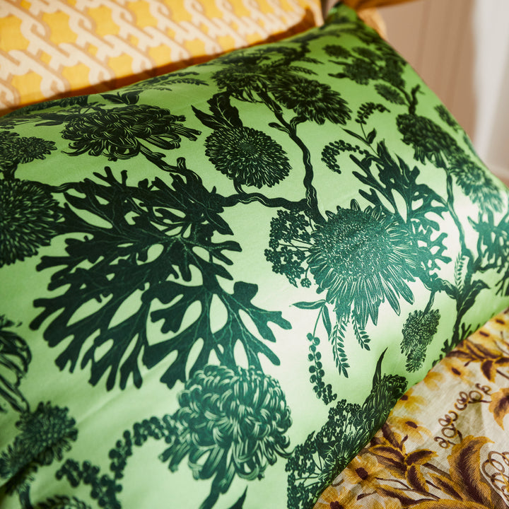 Sage x Clare Delphine Silk Pillowcase - Key Lime