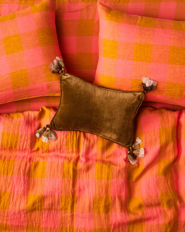 Kip & Co Toasted Marshmallow Linen European Pillowcases