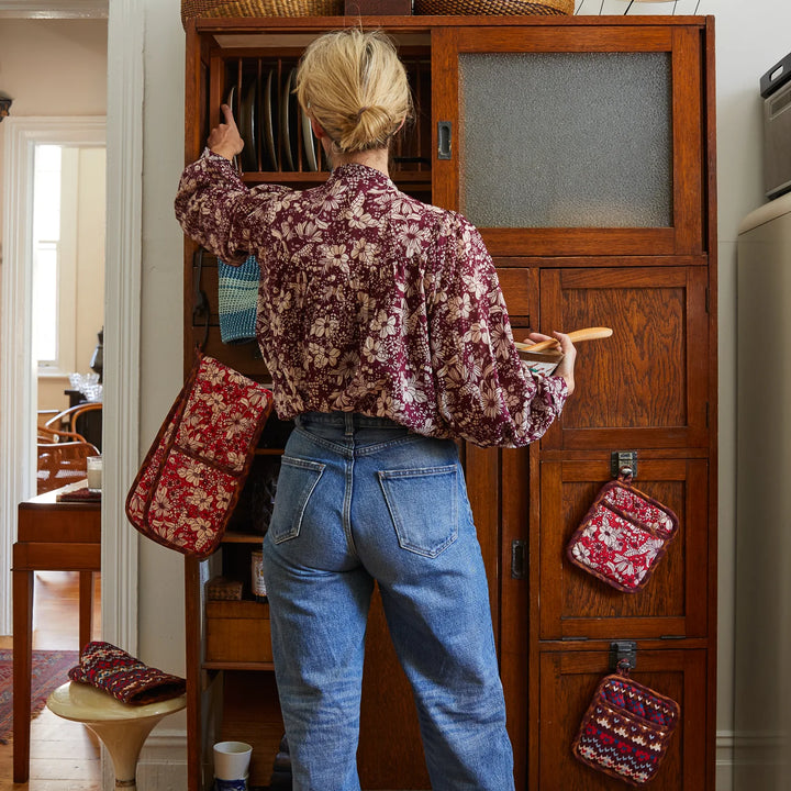 Sage x Clare Evette Double Oven Mitt
