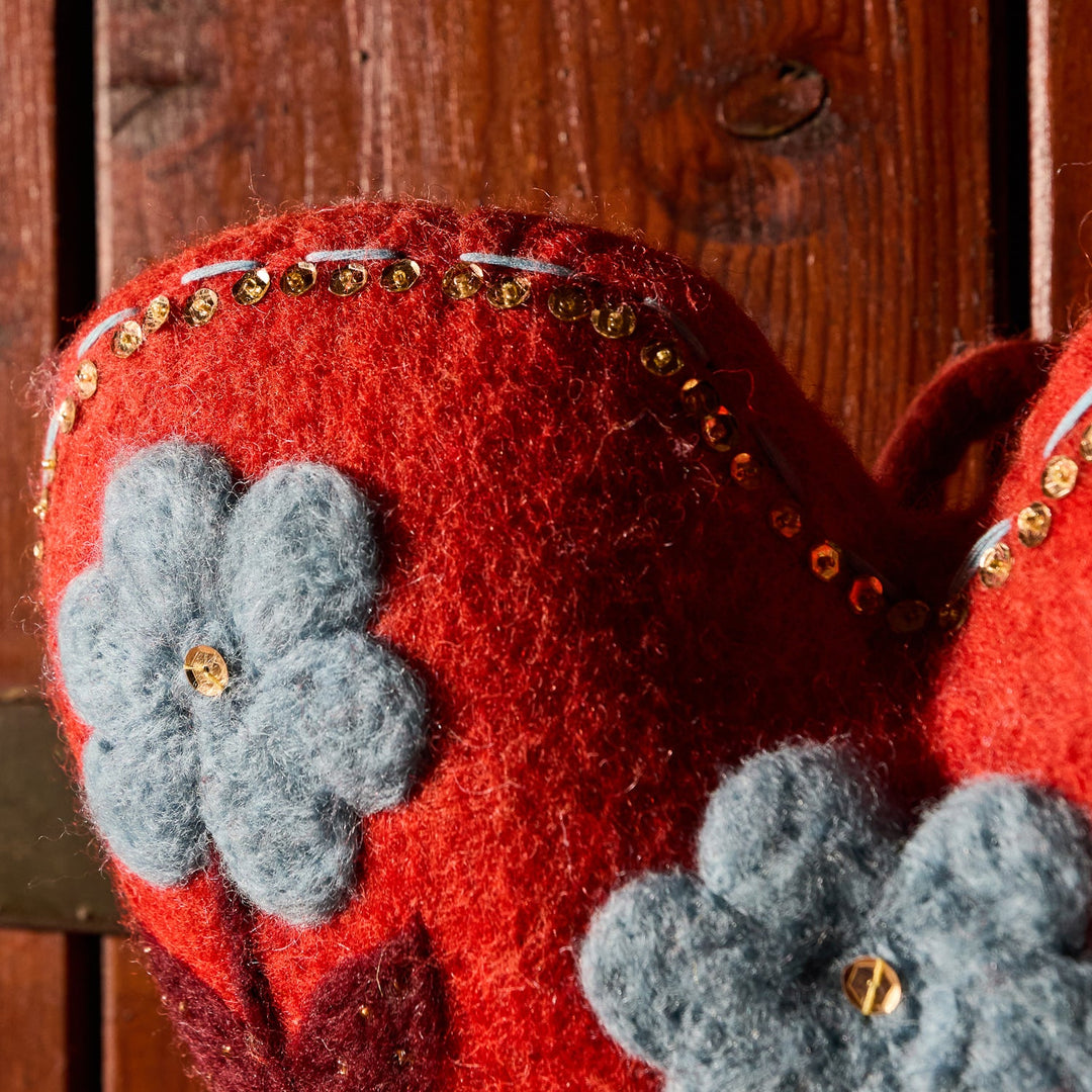Sage x Clare Sadie Felt Heart Door Decoration