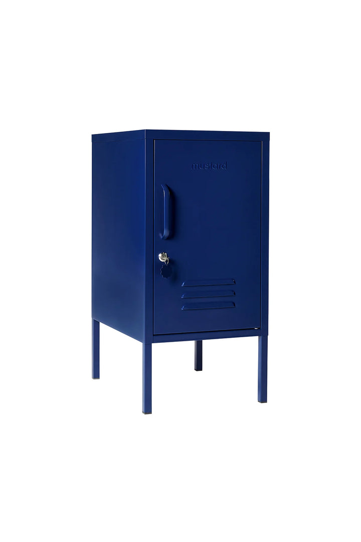 Shorty_navy_mustard-made_locker_side_closed_1296x